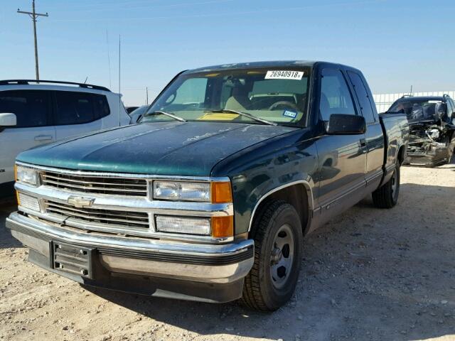 2GCEC19R6V1148377 - 1997 CHEVROLET GMT-400 C1 GREEN photo 2