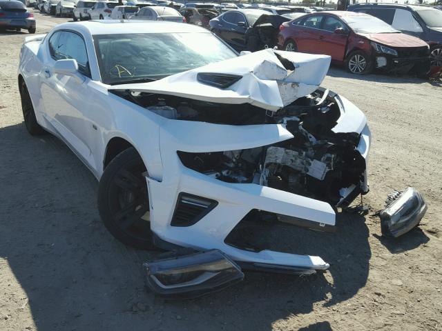 1G1FH1R70H0176642 - 2017 CHEVROLET CAMARO SS WHITE photo 1