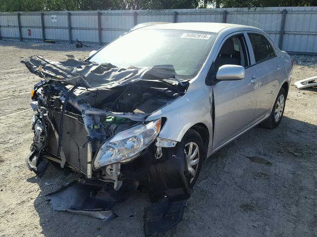 2T1BU4EE5AC392151 - 2010 TOYOTA COROLLA BA SILVER photo 2