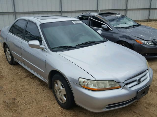 1HGCG16502A010088 - 2002 HONDA ACCORD EX SILVER photo 1