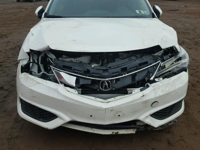 19UDE2F3XGA020942 - 2016 ACURA ILX BASE WHITE photo 9