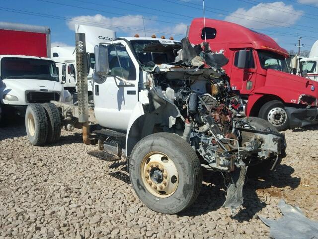 3FRWF75E58V668193 - 2008 FORD F750 SUPER WHITE photo 1