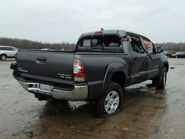 3TMJU4GN1CM138763 - 2012 TOYOTA TACOMA DOU GRAY photo 4