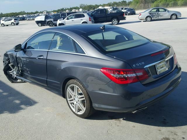 WDDKJ7CB1AF040913 - 2010 MERCEDES-BENZ E 550 GRAY photo 3