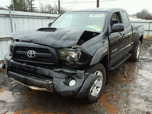 5TFUU4EN6BX017204 - 2011 TOYOTA TACOMA ACC BLACK photo 2