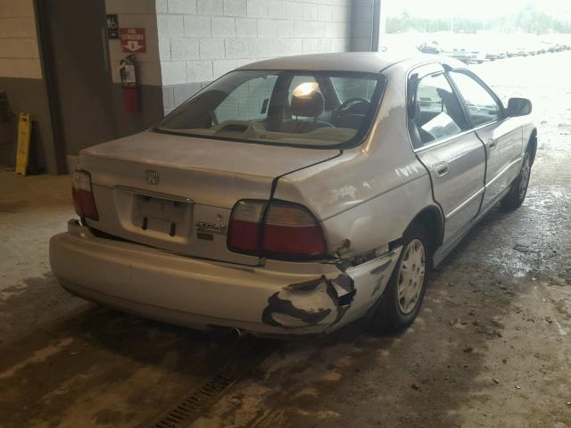 1HGCD5685TA137771 - 1996 HONDA ACCORD DX GOLD photo 4