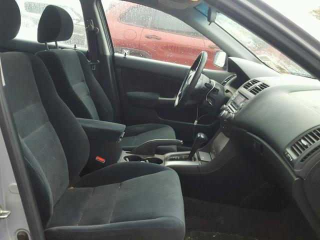 1HGCM56643A096466 - 2003 HONDA ACCORD EX SILVER photo 5