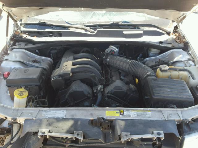 2C3KA43R98H188794 - 2008 CHRYSLER 300 LX SILVER photo 7