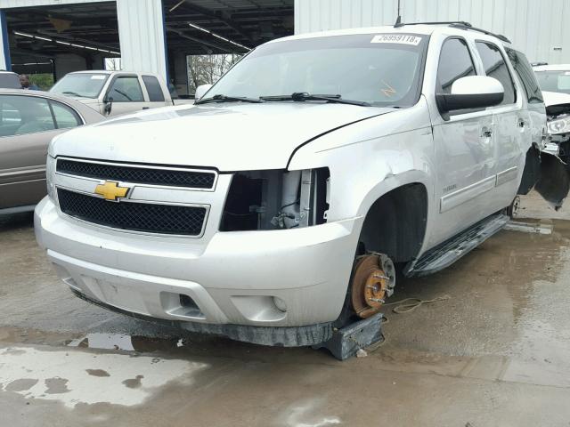 1GNSCAE01BR129501 - 2011 CHEVROLET TAHOE C150 SILVER photo 2