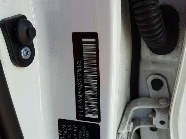KNADM4A37D6256173 - 2013 KIA RIO LX Սպիտակ լուսանկար 10