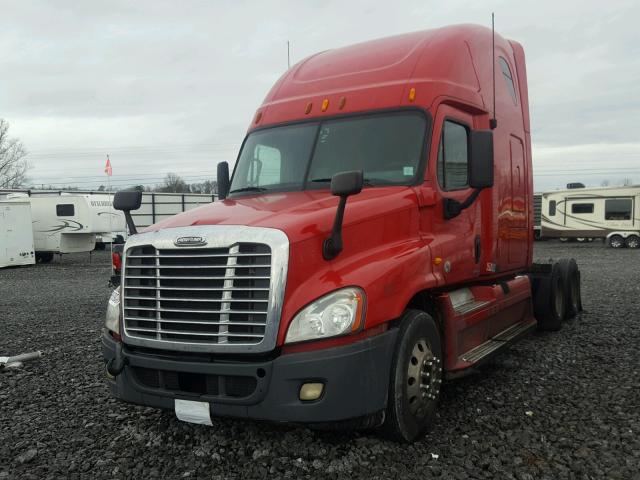 1FUJGLBG0BSAW5820 - 2011 FREIGHTLINER CASCADIA 1 RED photo 2