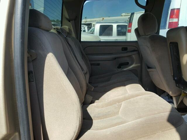 1GTHK23245F831012 - 2005 GMC SIERRA K25 TAN photo 6