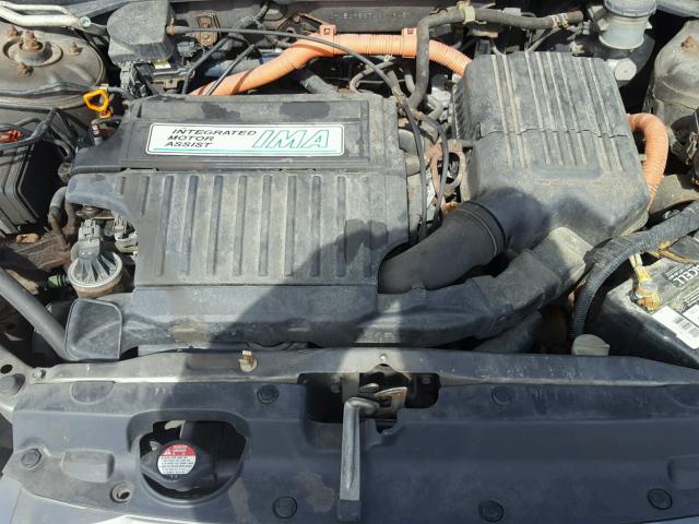 JHMES96674S009450 - 2004 HONDA CIVIC HYBR GRAY photo 7