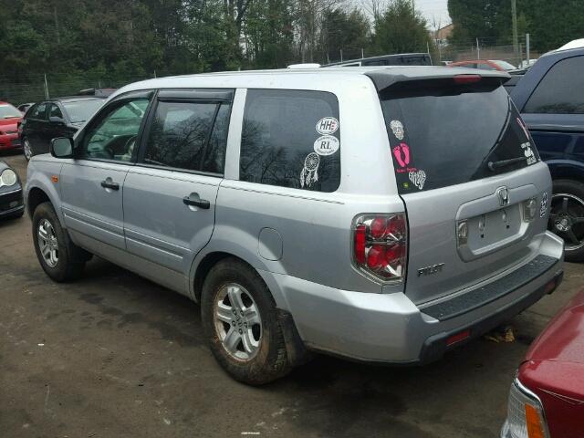 5FNYF28186B046938 - 2006 HONDA PILOT LX SILVER photo 3