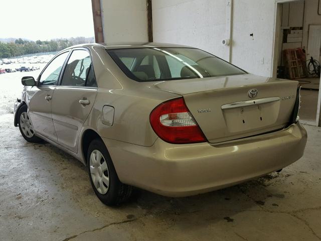 4T1BE32KX4U345301 - 2004 TOYOTA CAMRY LE TAN photo 3