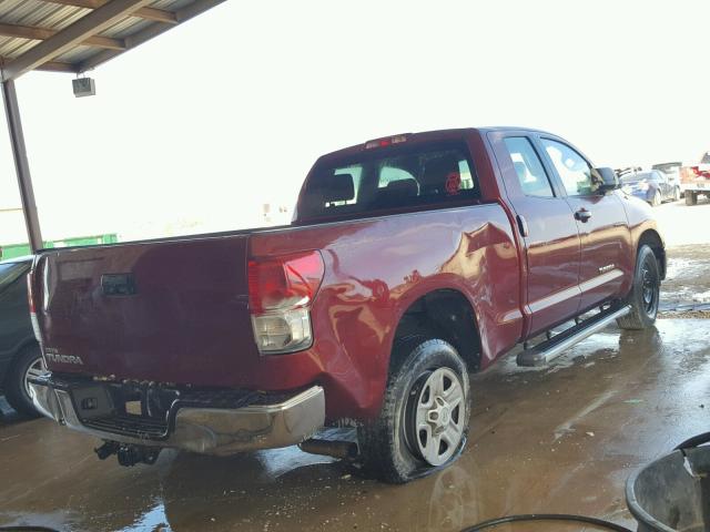 5TFRM5F1XAX014778 - 2010 TOYOTA TUNDRA DOU RED photo 4