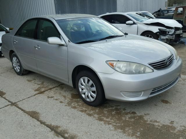 4T1BE32K36U746935 - 2006 TOYOTA CAMRY LE SILVER photo 1