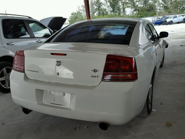 2B3KA43G77H680430 - 2007 DODGE CHARGER SE WHITE photo 4