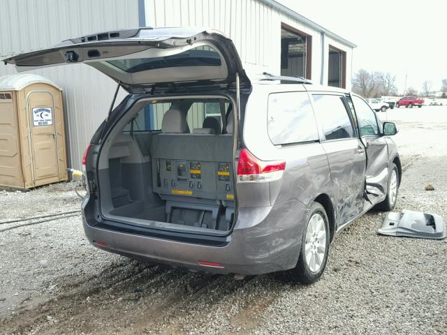 5TDJK3DC8CS041031 - 2012 TOYOTA SIENNA LE GRAY photo 4