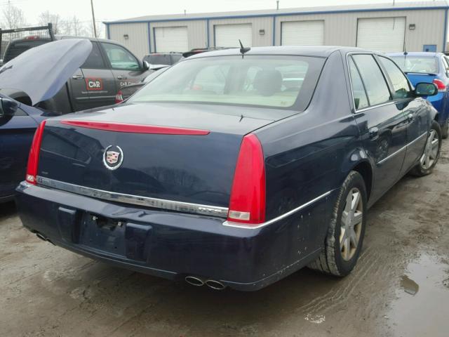 1G6KD57Y27U125884 - 2007 CADILLAC DTS BLUE photo 4