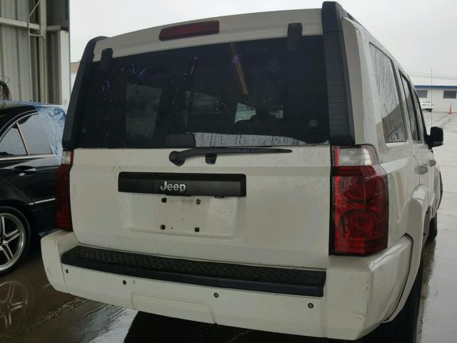 1J8HH48K18C179323 - 2008 JEEP COMMANDER 白色 照片 4