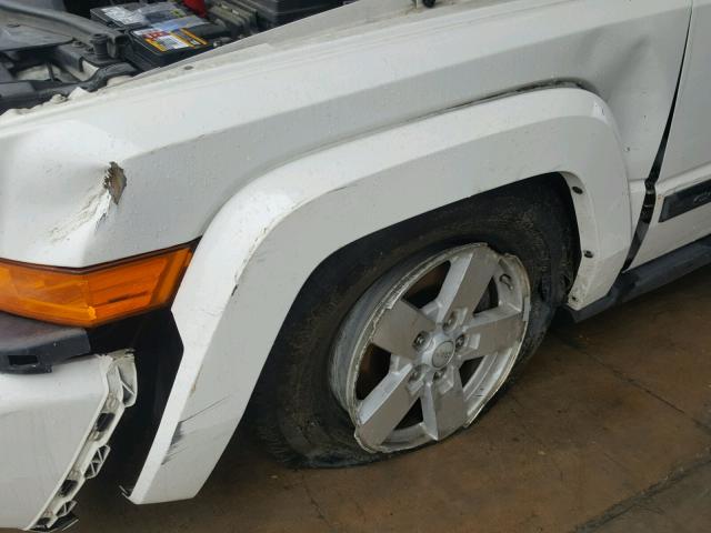 1J8HH48K18C179323 - 2008 JEEP COMMANDER 白色 照片 9
