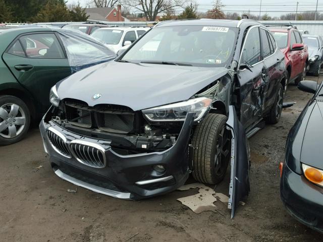 WBXHT3C32G5E51998 - 2016 BMW X1 XDRIVE2 Grau Foto 2