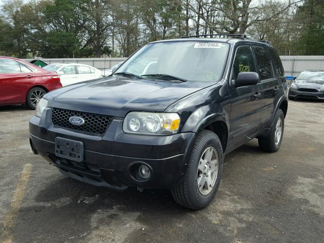 1FMYU94125KA51943 - 2005 FORD ESCAPE LIM BLACK photo 2