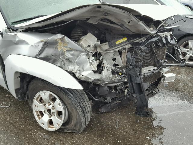 5TETU62N75Z069353 - 2005 TOYOTA TACOMA PRE SILVER photo 9