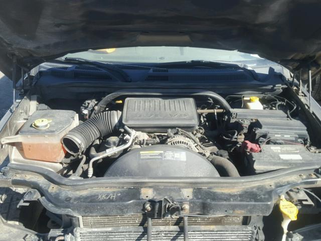 1J8HG48N26C245355 - 2006 JEEP COMMANDER TAN photo 7