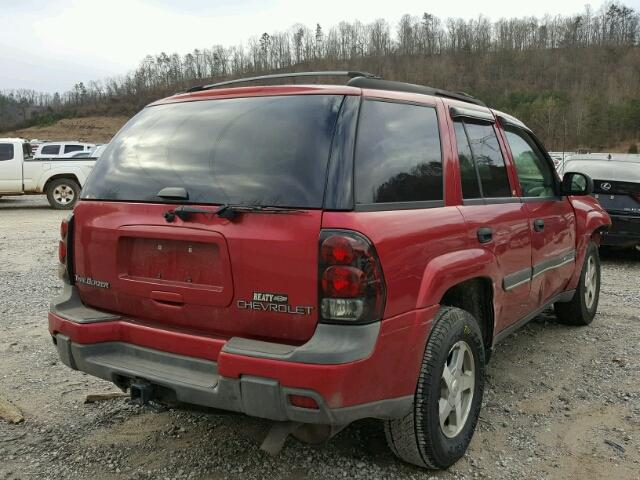 1GNDT13SX22146108 - 2002 CHEVROLET TRAILBLAZE RED photo 4