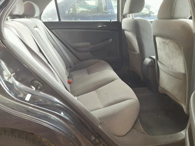 1HGCM56405A147866 - 2005 HONDA ACCORD LX GRAY photo 6