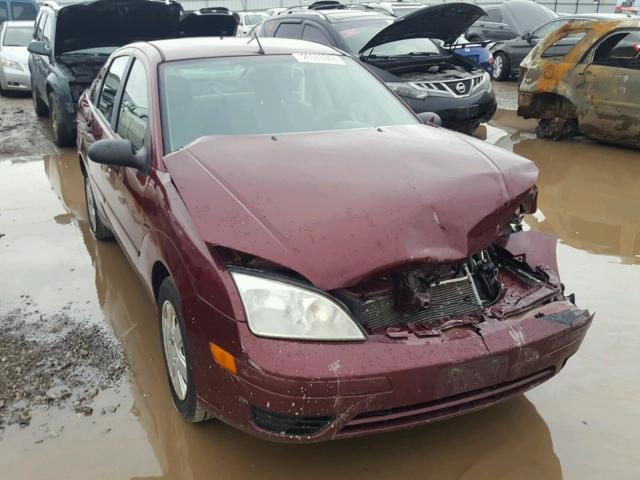 1FAFP34N17W299704 - 2007 FORD FOCUS ZX4 RED photo 1