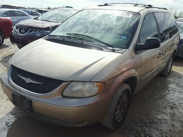 2C4GP74L12R553725 - 2002 CHRYSLER TOWN & COU GOLD photo 2