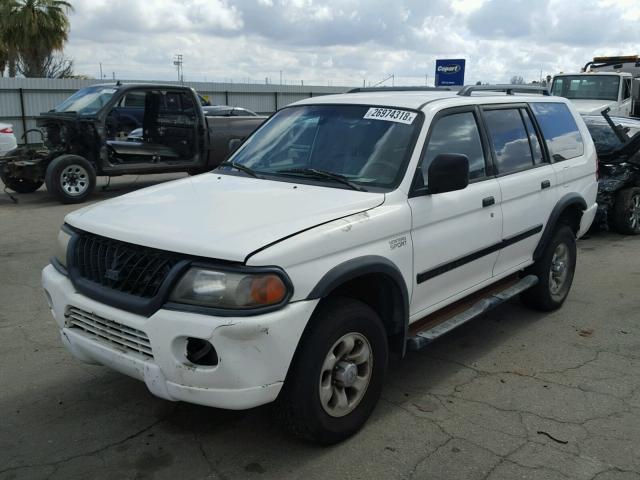 JA4LS21H72J048853 - 2002 MITSUBISHI MONTERO SP WHITE photo 2