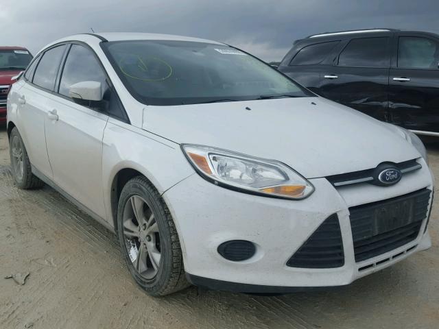 1FADP3F2XEL440603 - 2014 FORD FOCUS SE WHITE photo 1