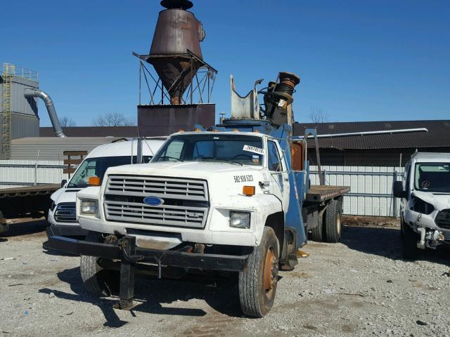 1FDPK74P9NVA26465 - 1992 FORD F700 F WHITE photo 2