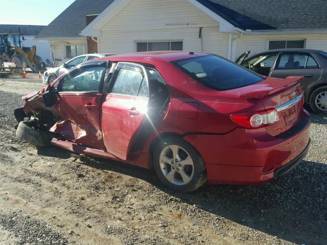 2T1BU4EE5BC606296 - 2011 TOYOTA COROLLA BA RED photo 3