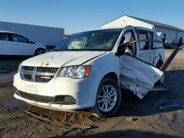 2C4RDGCG5DR600263 - 2013 DODGE GRAND CARA WHITE photo 2