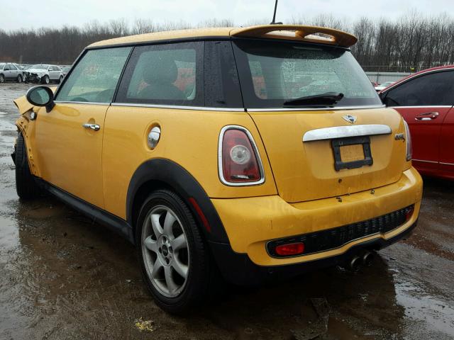 WMWMF73579TW83100 - 2009 MINI COOPER S YELLOW photo 3