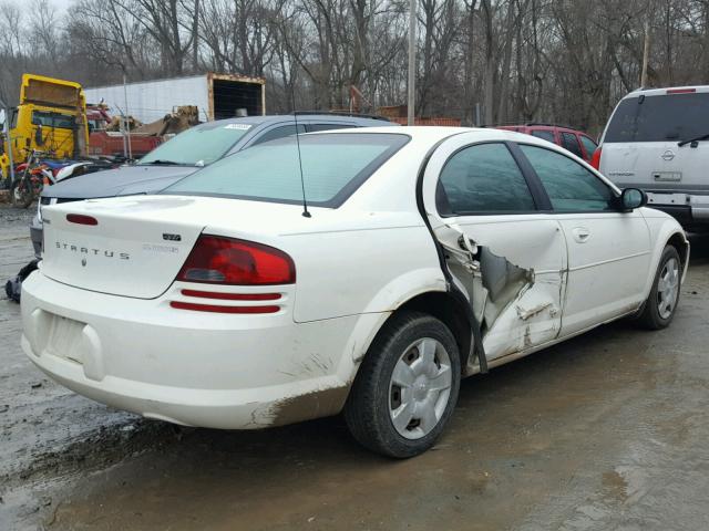 1B3EL46X25N531981 - 2005 DODGE STRATUS SX WHITE photo 4