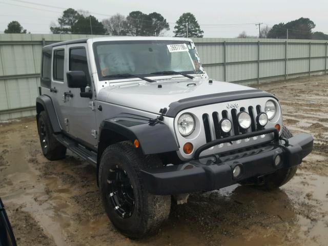 1J4GA391X9L768292 - 2009 JEEP WRANGLER U SILVER photo 1