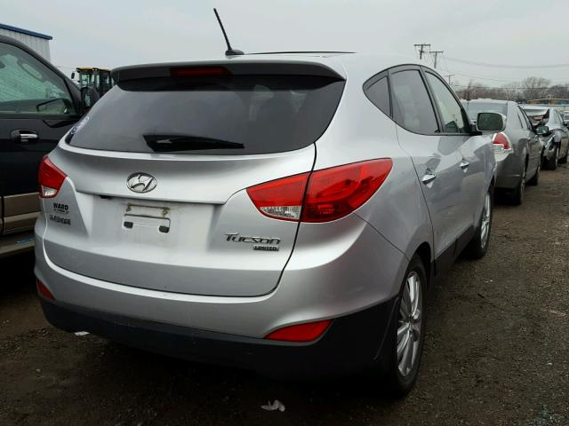 KM8JU3AC7CU499388 - 2012 HYUNDAI TUCSON GLS SILVER photo 4