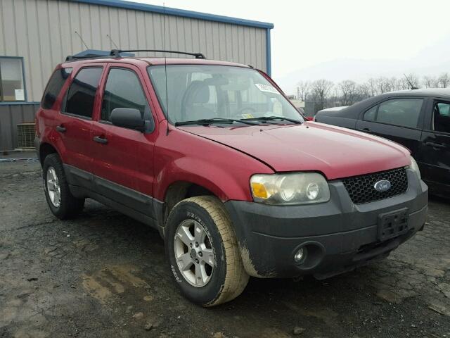 1FMYU93195KE33100 - 2005 FORD ESCAPE XLT RED photo 1