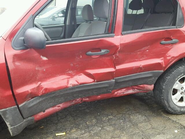 1FMYU93195KE33100 - 2005 FORD ESCAPE XLT RED photo 9