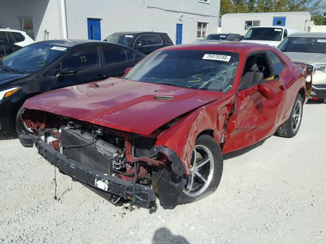 2B3CJ4DV9AH275582 - 2010 DODGE CHALLENGER RED photo 2