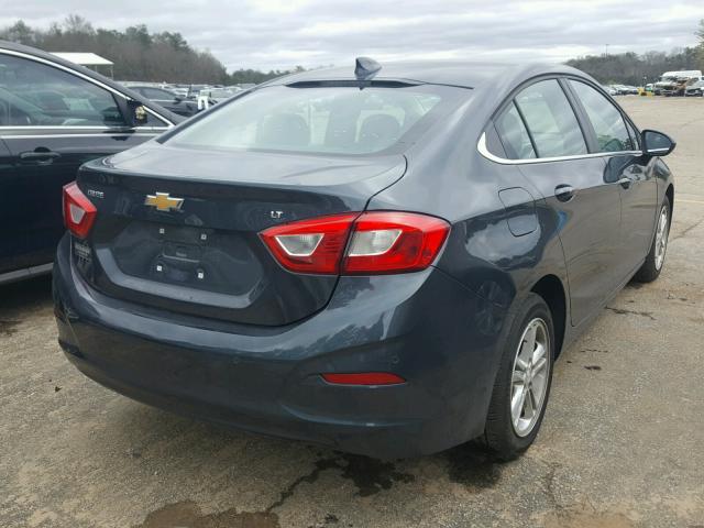 1G1BE5SM6J7116943 - 2018 CHEVROLET CRUZE LT BLACK photo 4