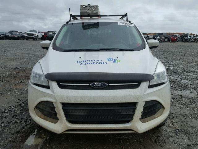 1FMCU0GX0EUC69356 - 2014 FORD ESCAPE SE WHITE photo 9