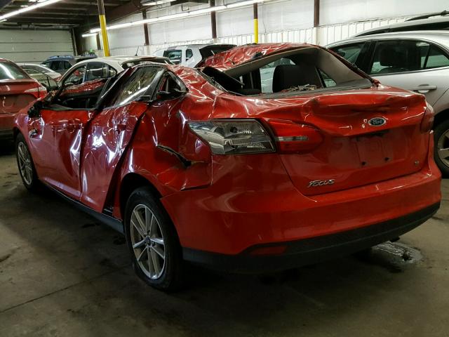 1FADP3F21HL285699 - 2017 FORD FOCUS SE RED photo 3