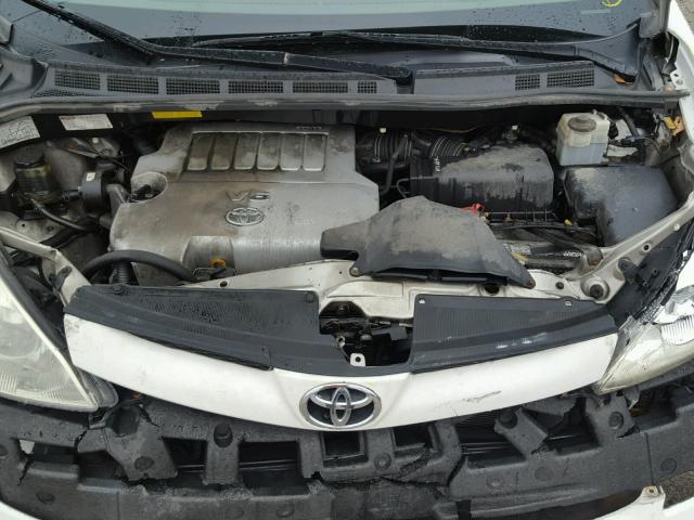 5TDZK23C78S104674 - 2008 TOYOTA SIENNA CE WHITE photo 7